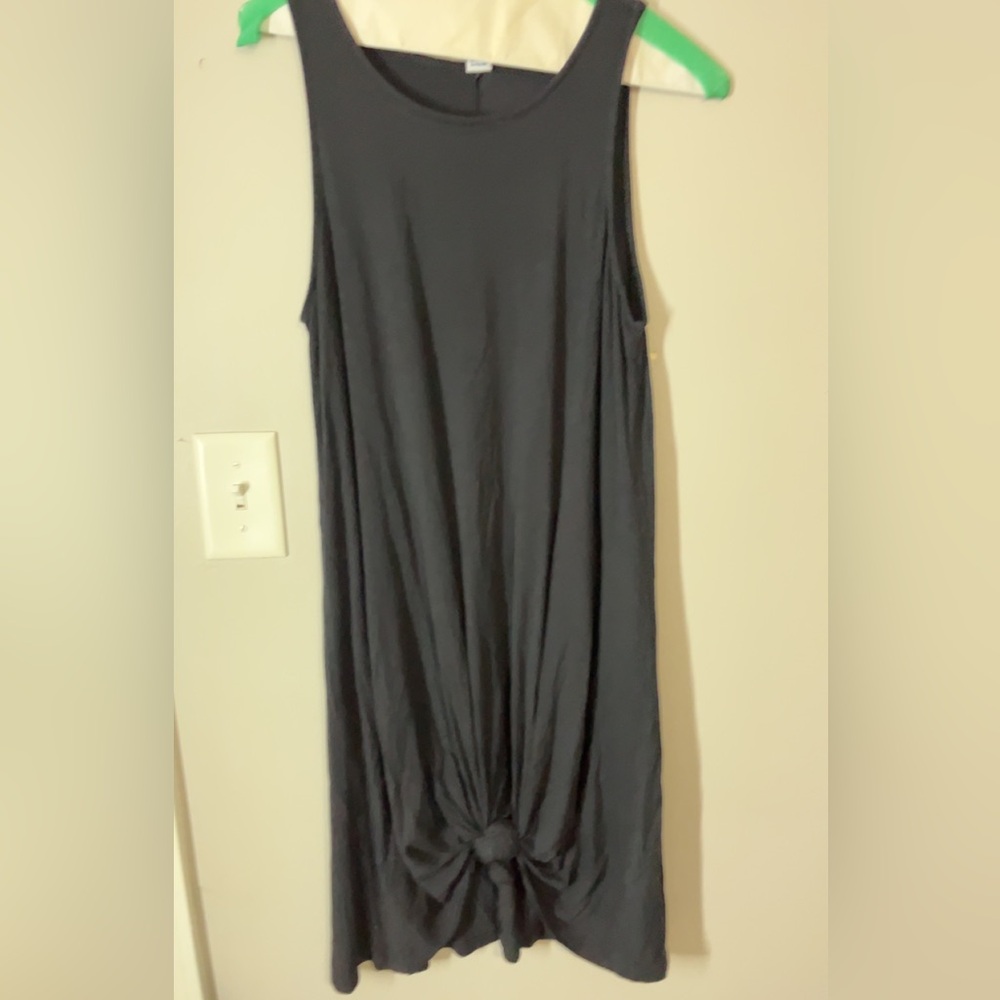 Women’s Old navy black dress size medium